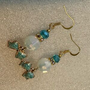 Chic Gold and Blue Beaded Earrings